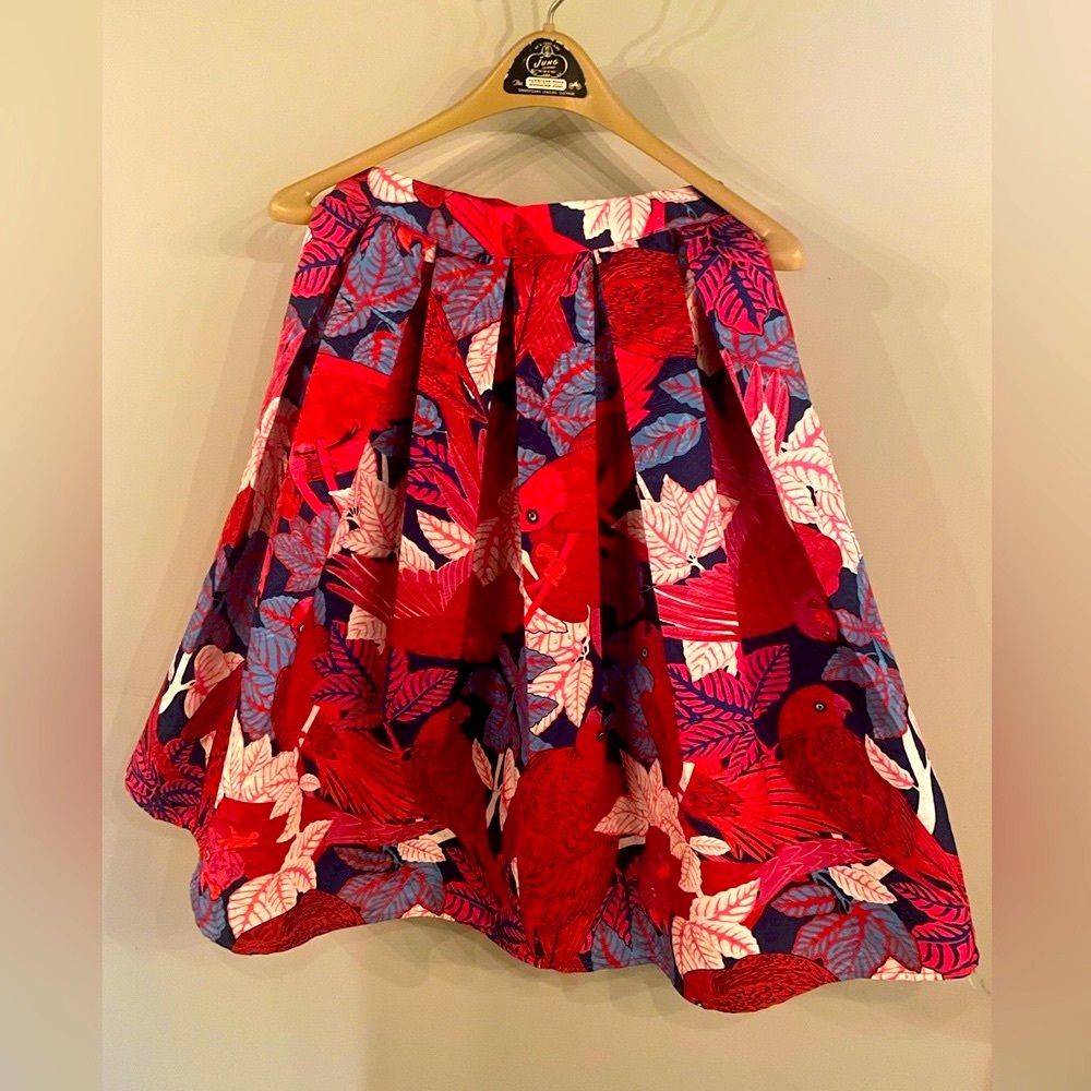 S ModCloth Pleated Umbrella Skirt with Parrots